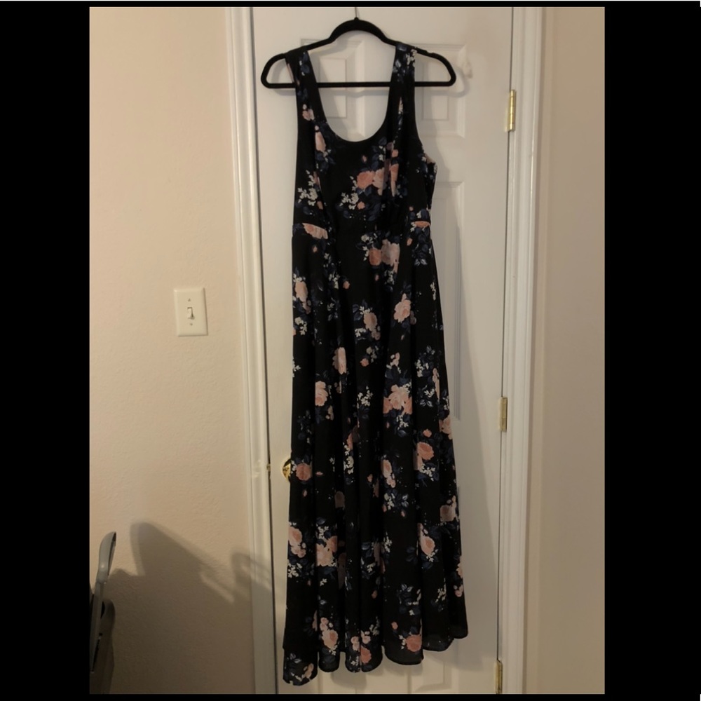 Floor length navy blue Torrid dress size 2 (XXL)